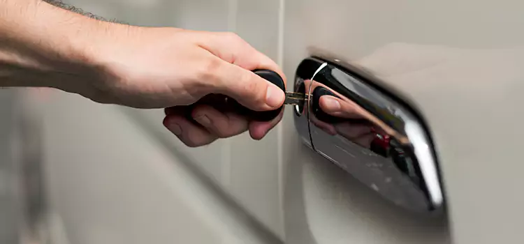 Why Choose Our Auto Locksmith Team in Henderson, KY?